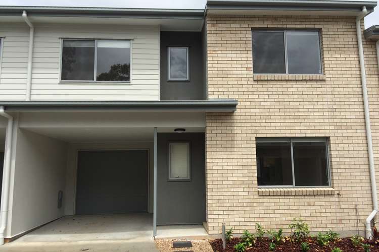 Main view of Homely townhouse listing, 2/5 Logan Reserve Road, Waterford West QLD 4133
