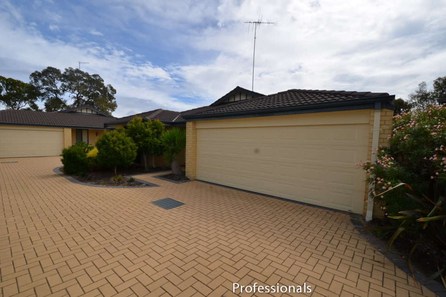 Main view of Homely house listing, 24b King Drive, Wannanup WA 6210