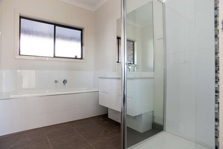 Fifth view of Homely house listing, 264 Newbury Blvd, Craigieburn VIC 3064