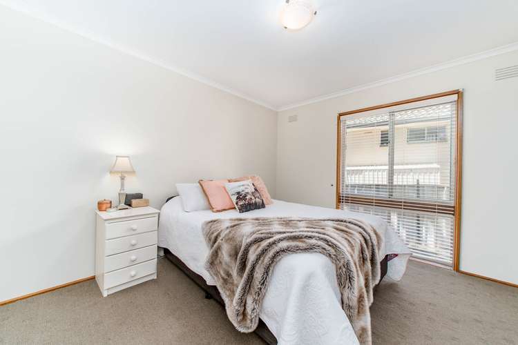 Fifth view of Homely house listing, 5 Falcon Place, Kooringal NSW 2650
