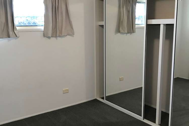 Fifth view of Homely unit listing, 2/1 Burnett St, Yeppoon QLD 4703