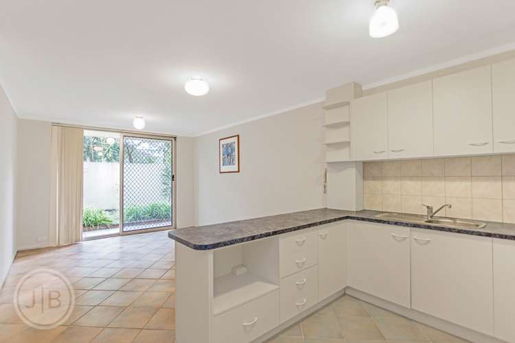 Fourth view of Homely apartment listing, 2/160 Mill Point Road, South Perth WA 6151