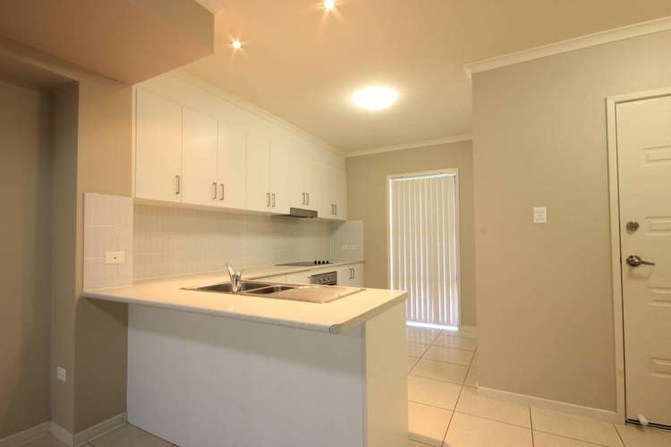 Fourth view of Homely townhouse listing, 2/7 Bilgola Place, Blacks Beach QLD 4740