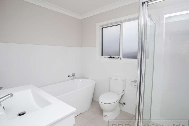 Fifth view of Homely house listing, 4/49 Finch Crescent, Aberglasslyn NSW 2320