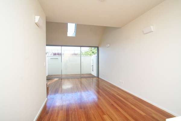 Main view of Homely apartment listing, 7/21-23 Erskineville Road, Newtown NSW 2042