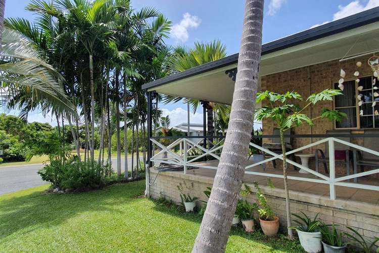 93 Gloucester Avenue, Hideaway Bay QLD 4800