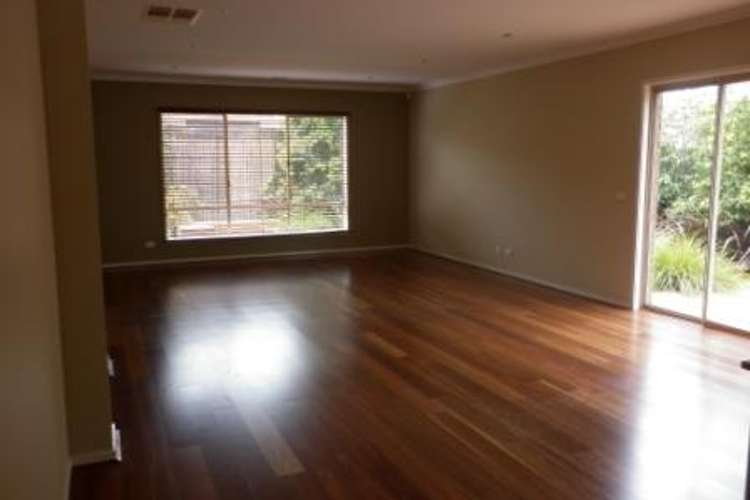 Fifth view of Homely house listing, 10 Pearce Circuit, Point Cook VIC 3030