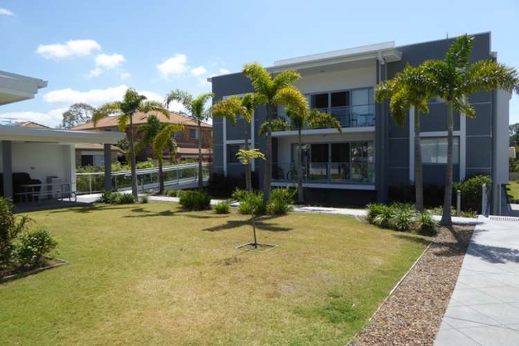 Main view of Homely unit listing, 18/425 Pine Ridge Road, Coombabah QLD 4216