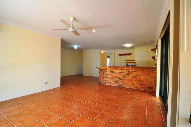 Second view of Homely house listing, 33 HOUGHTON DVE, Carramar WA 6031