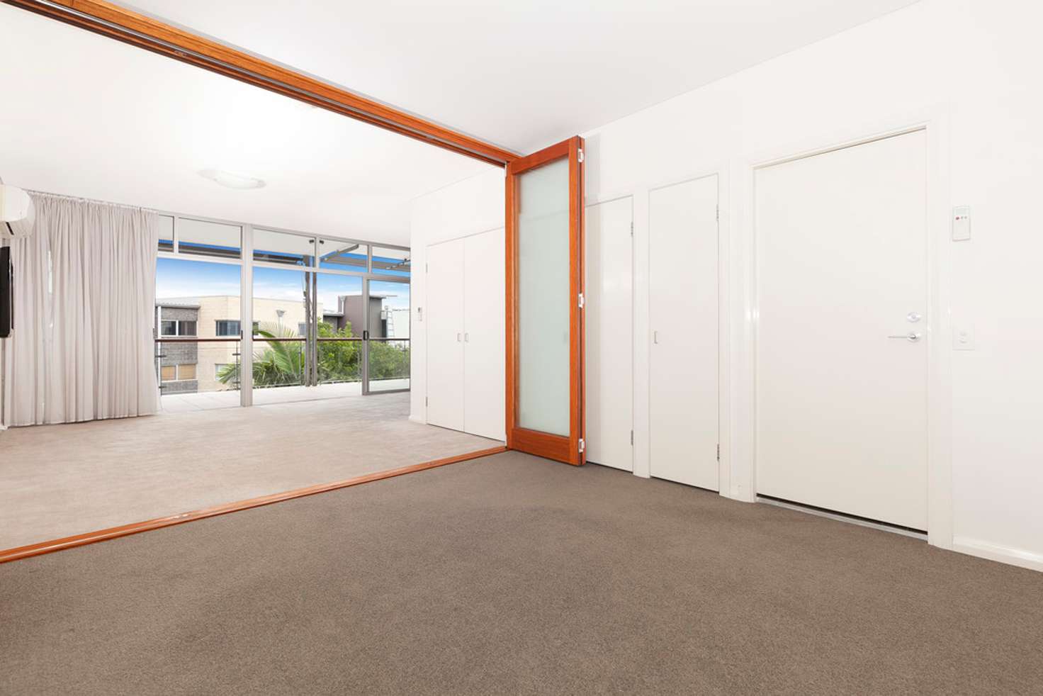 Main view of Homely apartment listing, 47/18 Addison Avenue, Bulimba QLD 4171
