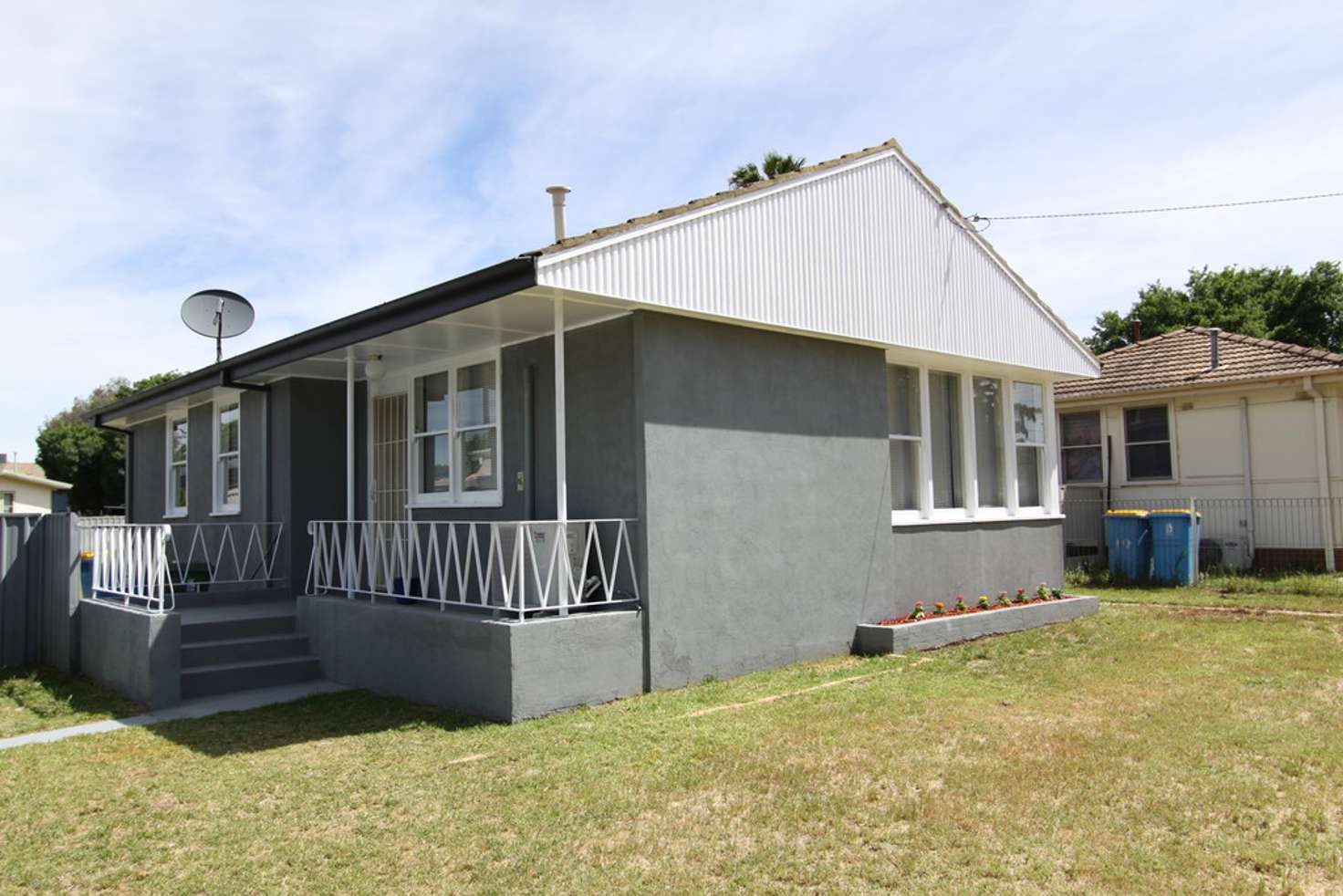 Main view of Homely house listing, 8 Madang St, Ashmont NSW 2650