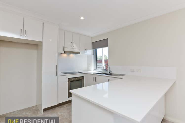 Fifth view of Homely apartment listing, Unit 16/72 West Churchill Avenue, Munster WA 6166