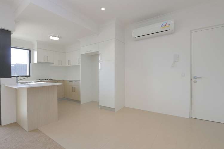 Fourth view of Homely apartment listing, 22/7 Durnin Ave, Beeliar WA 6164