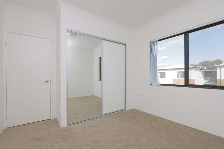 Fifth view of Homely apartment listing, 22/7 Durnin Ave, Beeliar WA 6164