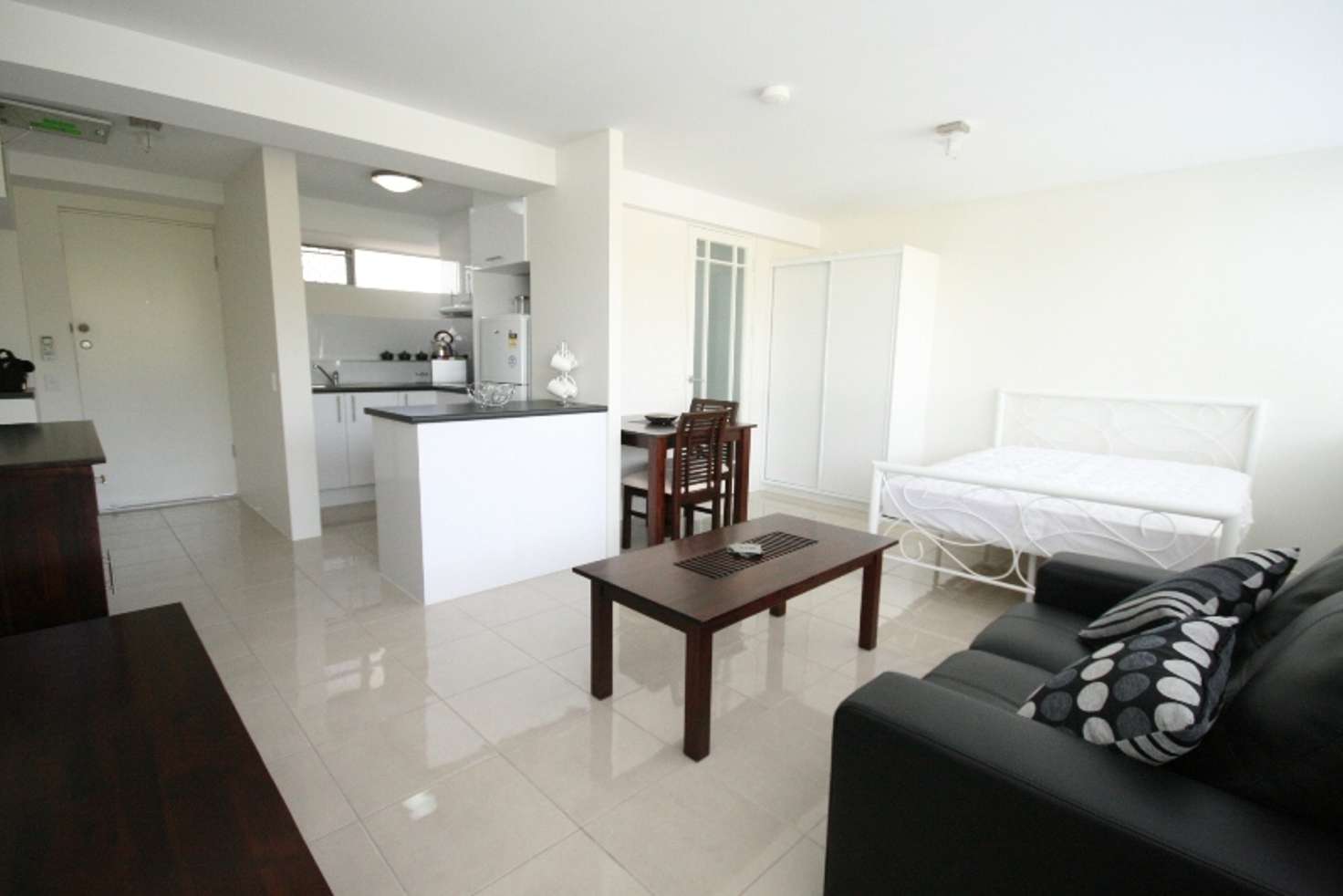 Main view of Homely apartment listing, 554 Main Street, Kangaroo Point QLD 4169