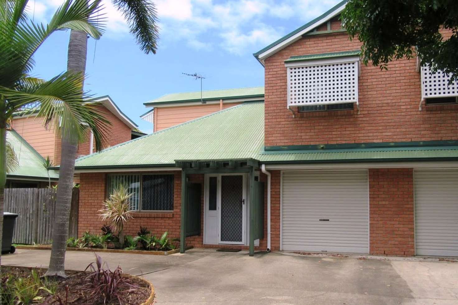 Main view of Homely unit listing, 2/18 Sutton Court, Andergrove QLD 4740