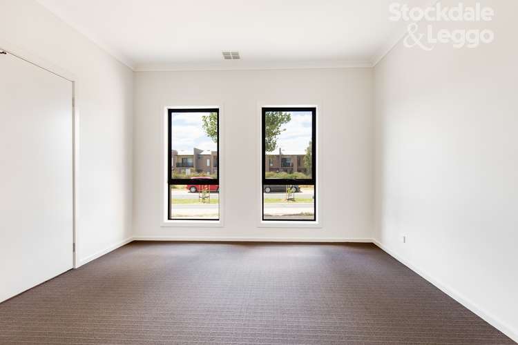 Fifth view of Homely house listing, 31 Waterways Boulevard, Williams Landing VIC 3027