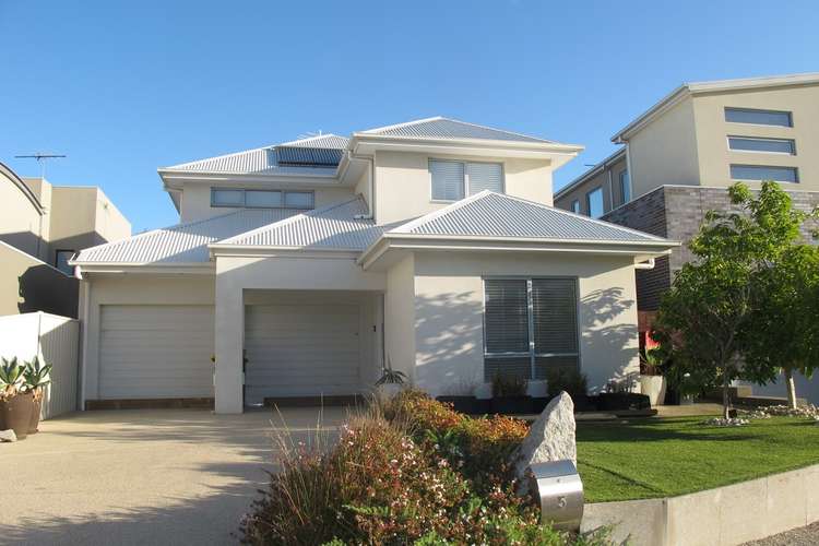 Main view of Homely house listing, 5 Lake Logan Way, Caroline Springs VIC 3023