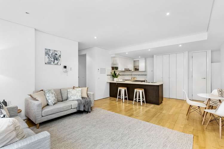 2/213 Normanby Road, Notting Hill VIC 3168