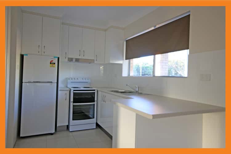 Main view of Homely unit listing, 2/23 Hodgens St, Caloundra QLD 4551