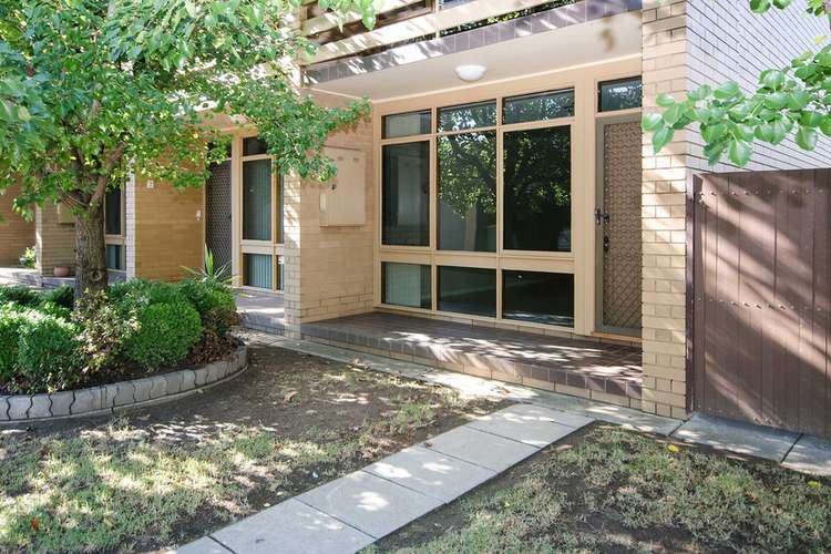 Main view of Homely townhouse listing, 1/350 Beechworth Road, Wodonga VIC 3690