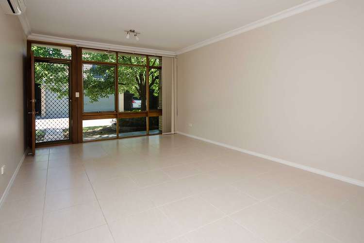 Fourth view of Homely townhouse listing, 1/350 Beechworth Road, Wodonga VIC 3690