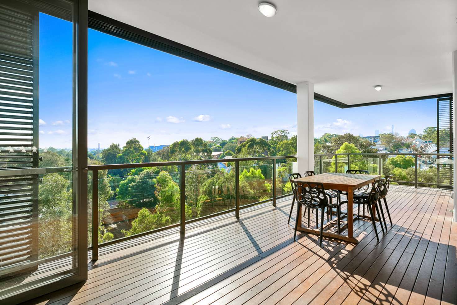 Main view of Homely unit listing, 411/7 Sterling Circuit, Camperdown NSW 2050