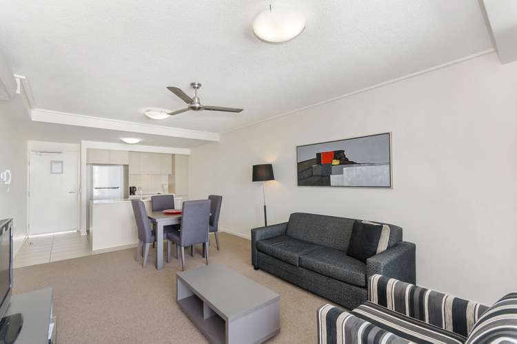 27/3 Kingsway Place, Townsville City QLD 4810