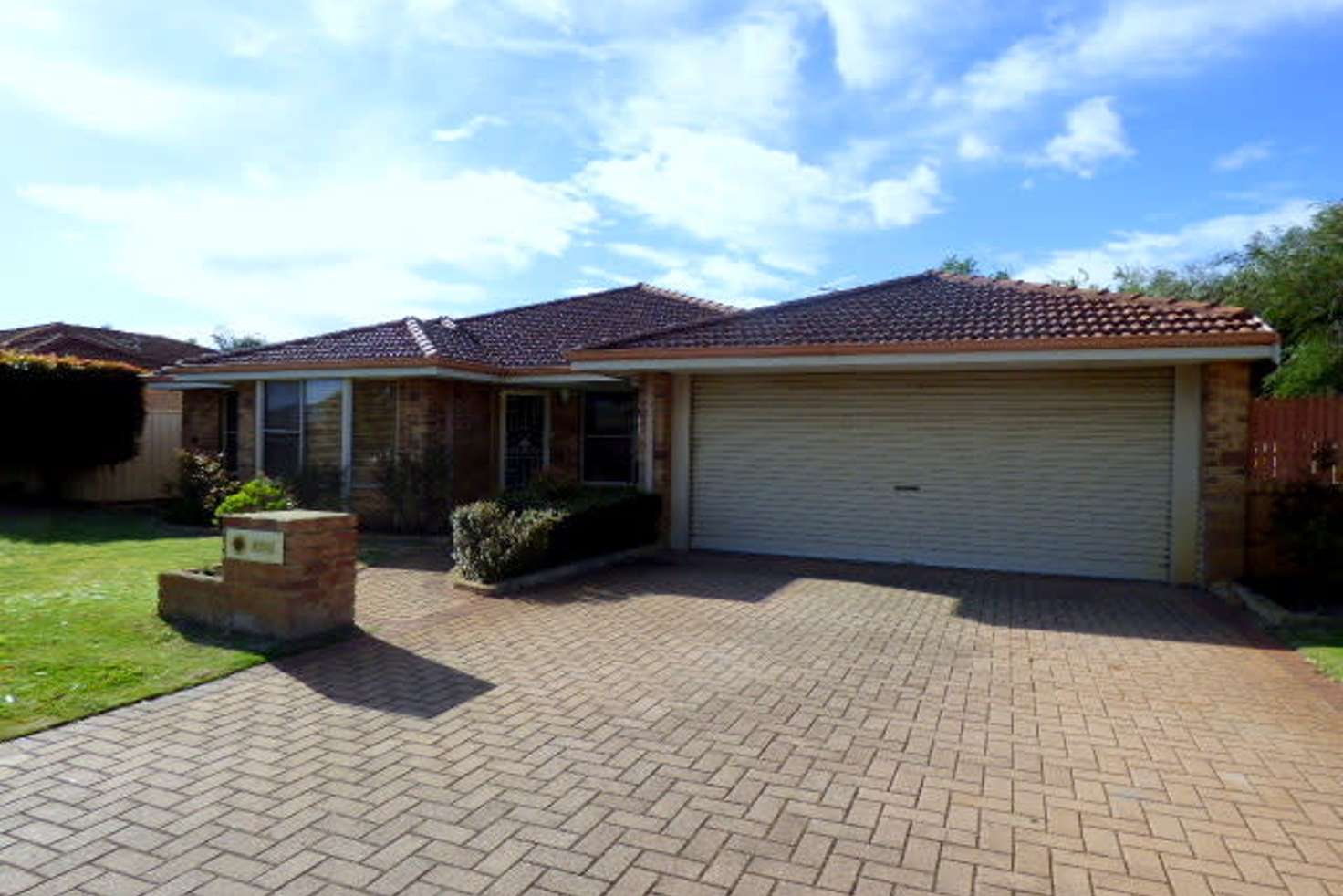 Main view of Homely house listing, 33 Woolmore Crescent, Atwell WA 6164