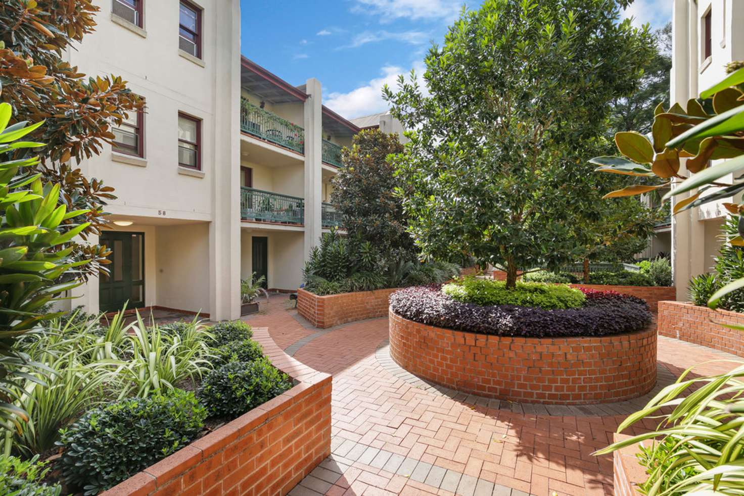 Main view of Homely apartment listing, 8/58 Park Street, Erskineville NSW 2043