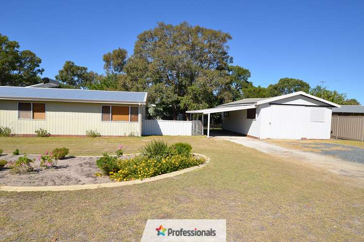 Second view of Homely house listing, 3 Estuary Place, Wannanup WA 6210