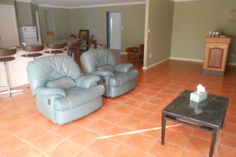 Third view of Homely house listing, 9 Banjora Place, Lake Cathie NSW 2445