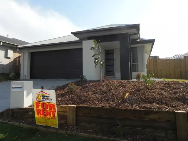 Main view of Homely house listing, 3 Hanlin Way, Pimpama QLD 4209