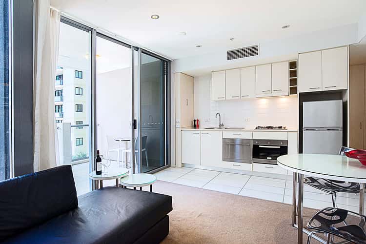 Fifth view of Homely apartment listing, 707 'Mantra Midtown' 127 Charlotte Street, Brisbane City QLD 4000