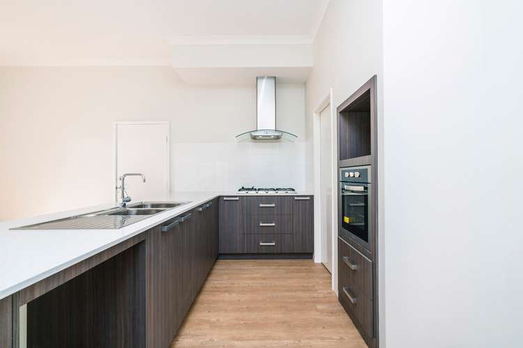 Main view of Homely unit listing, 1/33 Leontes Way, Coolbellup WA 6163