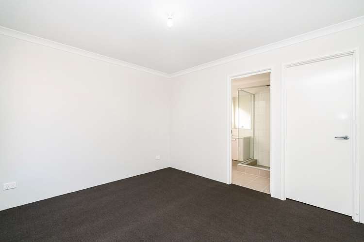 Fourth view of Homely unit listing, 1/33 Leontes Way, Coolbellup WA 6163