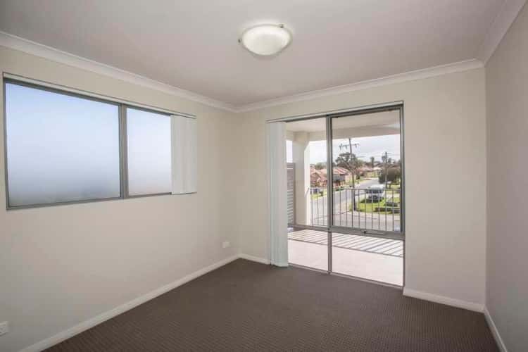 Fourth view of Homely apartment listing, 4/31 Stratton Street, Hamilton Hill WA 6163
