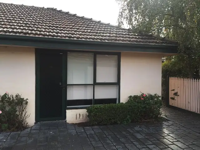 10/104 Tinning Street