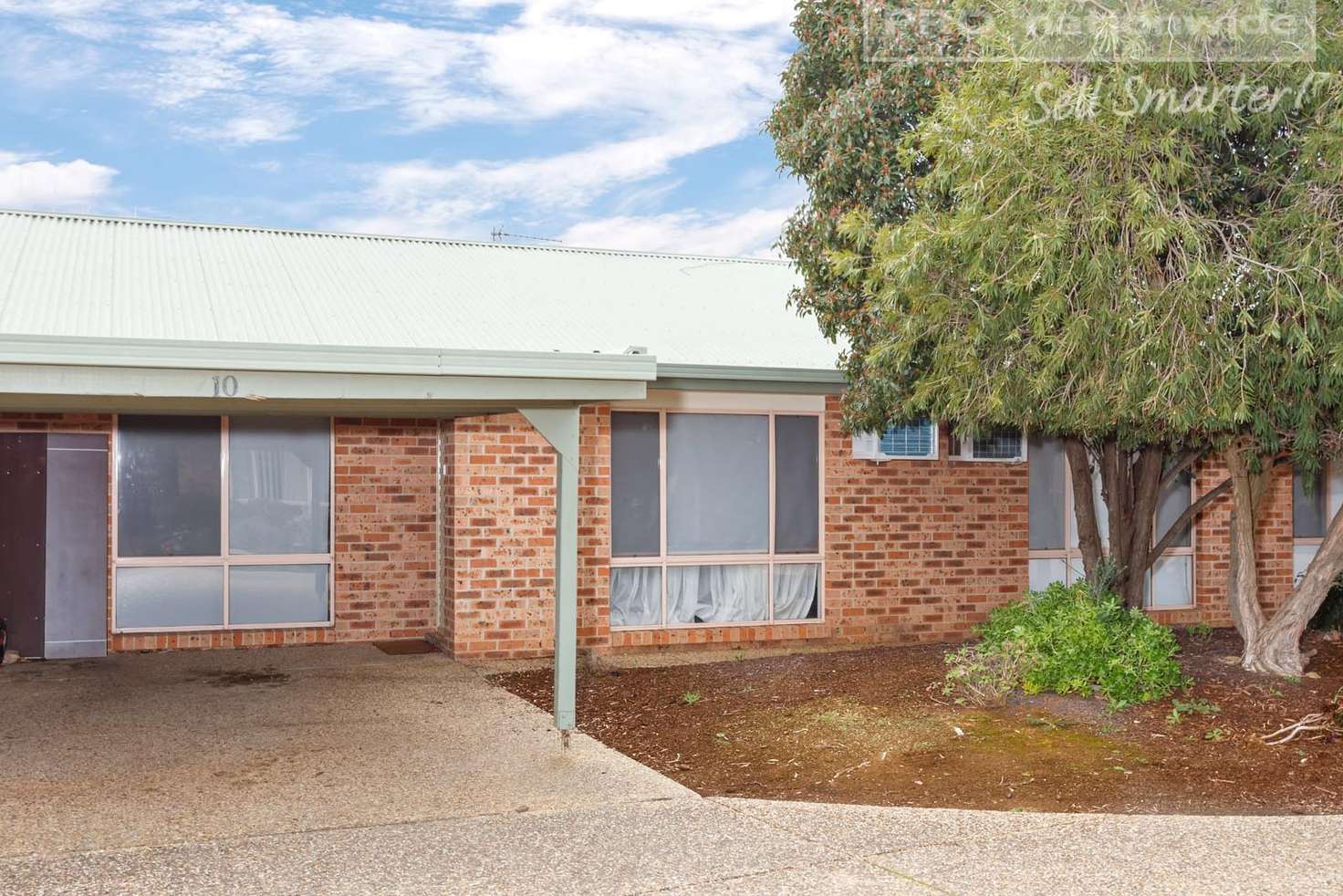 Main view of Homely unit listing, 10/8 Bulolo Street, Ashmont NSW 2650