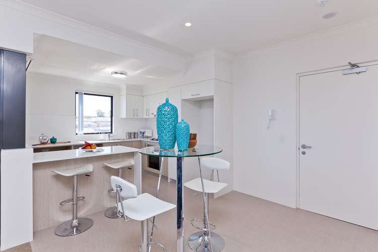 Fourth view of Homely apartment listing, 16/7 Durnin Avenue, Beeliar WA 6164