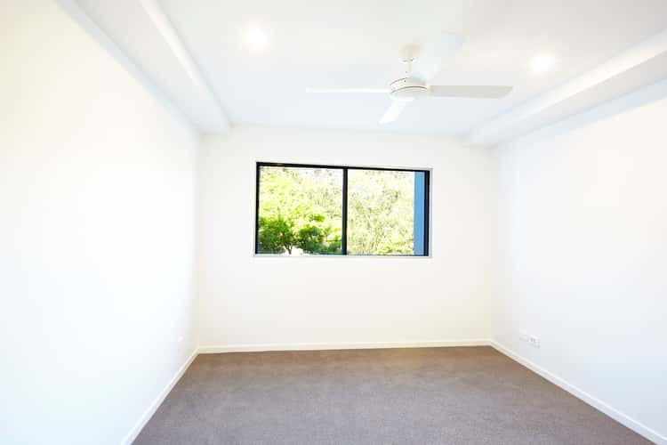 Sixth view of Homely unit listing, 14/13 Fenton Street, Fairfield QLD 4103
