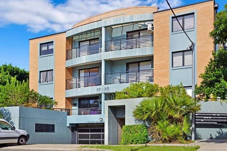 Main view of Homely unit listing, 3/20-22 Clifford Street, Coogee NSW 2034