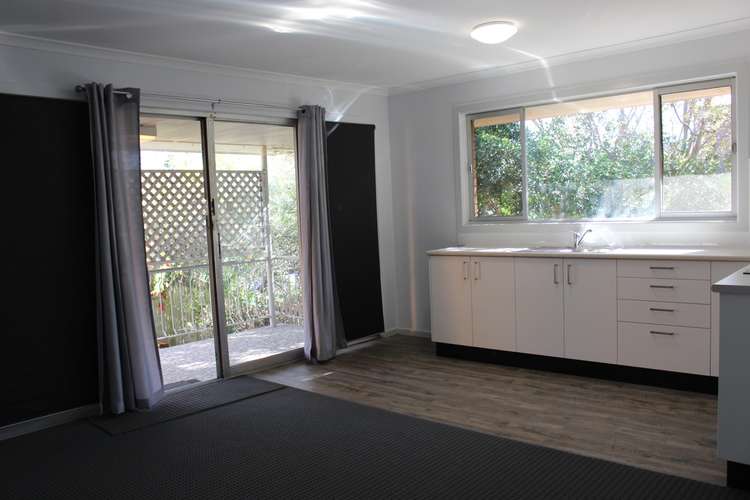 Third view of Homely unit listing, 2/570 Old Cleveland Road, Camp Hill QLD 4152