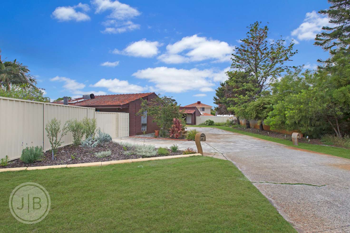 Main view of Homely semiDetached listing, 4 Higham Court, Leeming WA 6149