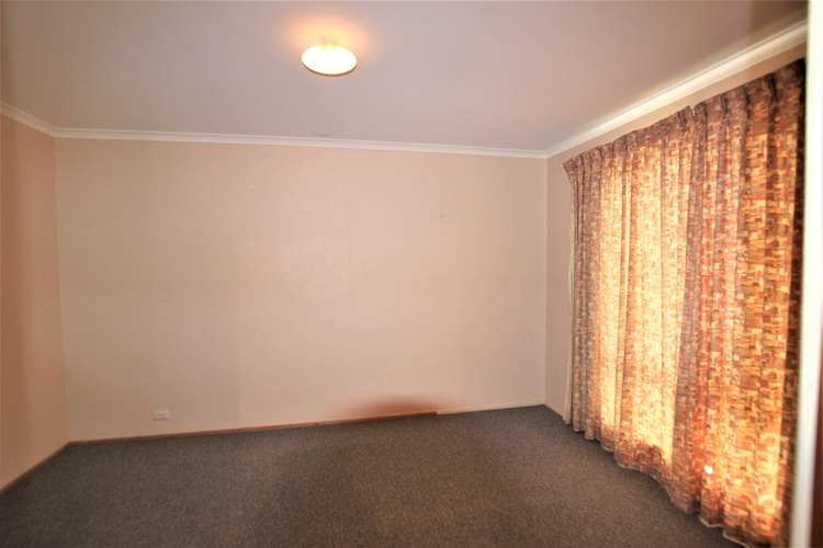 Fifth view of Homely house listing, 2 Chalet Vale, Preston Beach WA 6215