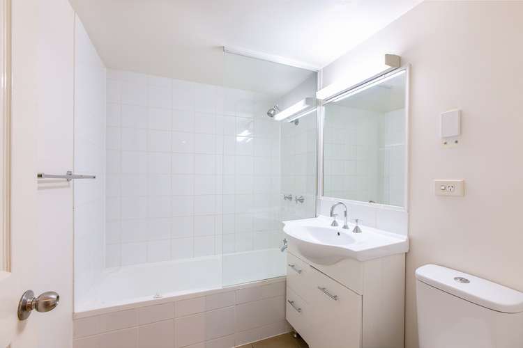 Second view of Homely apartment listing, 85 Deakin Street, Kangaroo Point QLD 4169