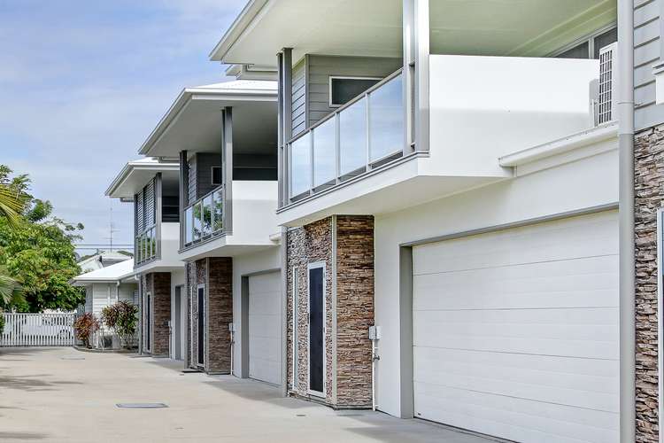 Main view of Homely townhouse listing, 3/542 Esplanade, Urangan QLD 4655