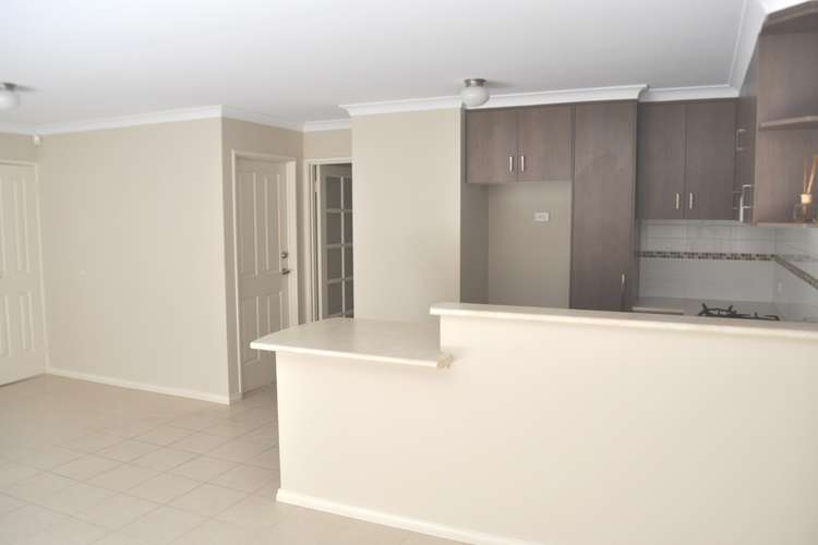 Second view of Homely house listing, 10/4 L'Aquila Circle, Beeliar WA 6164