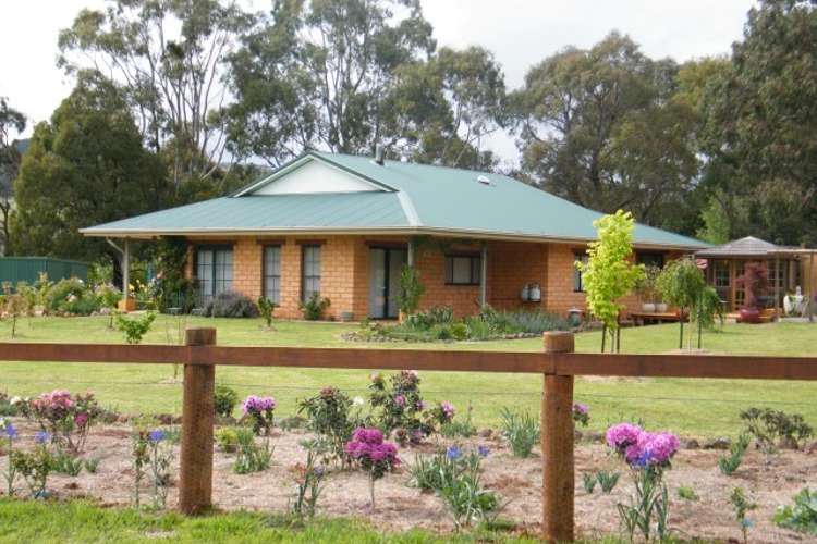 6 Andeva Road, Hanging Rock NSW 2340