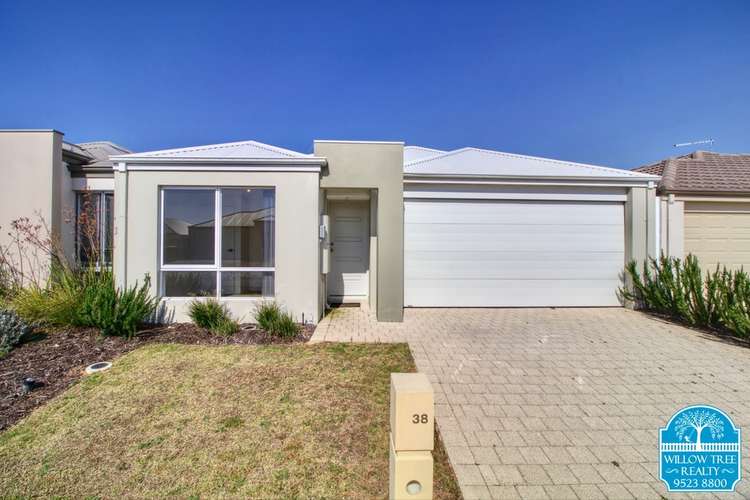 Main view of Homely house listing, 38 Molonglo Crescent, Baldivis WA 6171